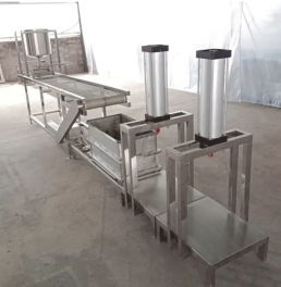 全自動(dòng)豆制品機(jī)械給我們帶來了很多好處